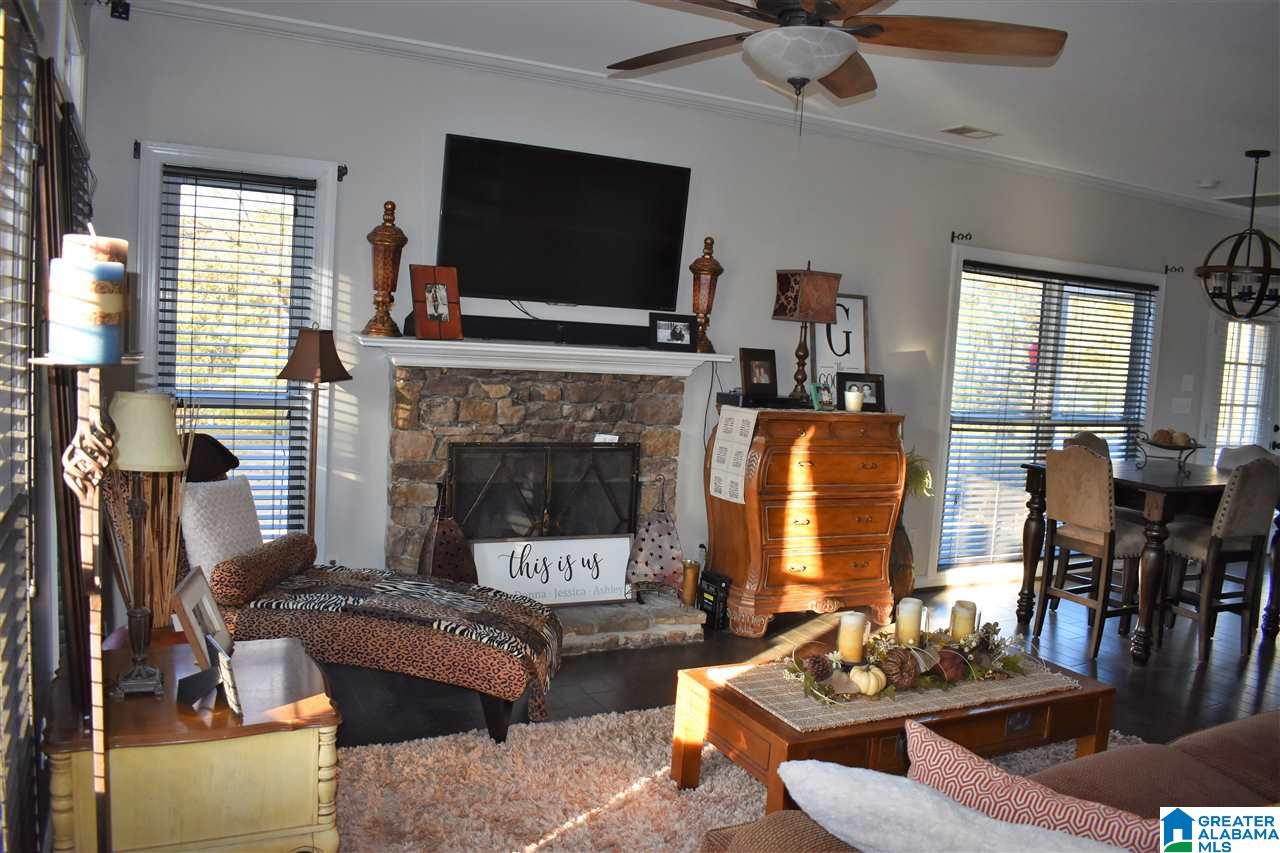 135 Lake Davidson Lane Helena, AL 35080 - Photo 4 of 45