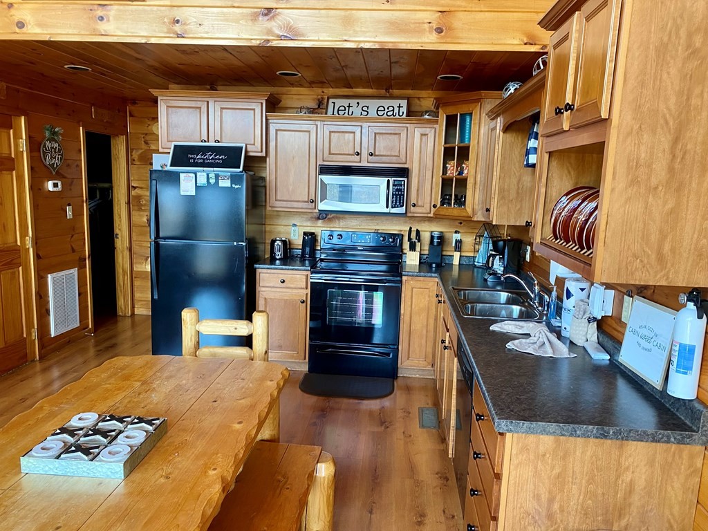 2245 Jared Road Sevierville, TN 37876 - Photo 14 of 29 Gallery Image 14