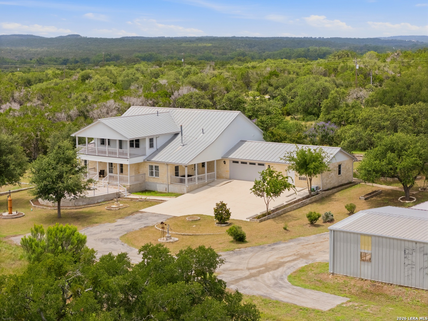 5621 Ranch Road 32 Blanco, TX 78606 - Photo 3 of 42