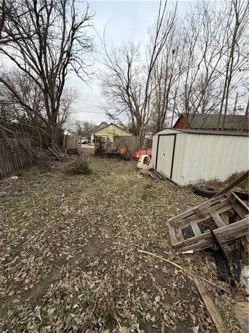 $22,500 | 1411 Washington Avenue, Parsons, KS 67357