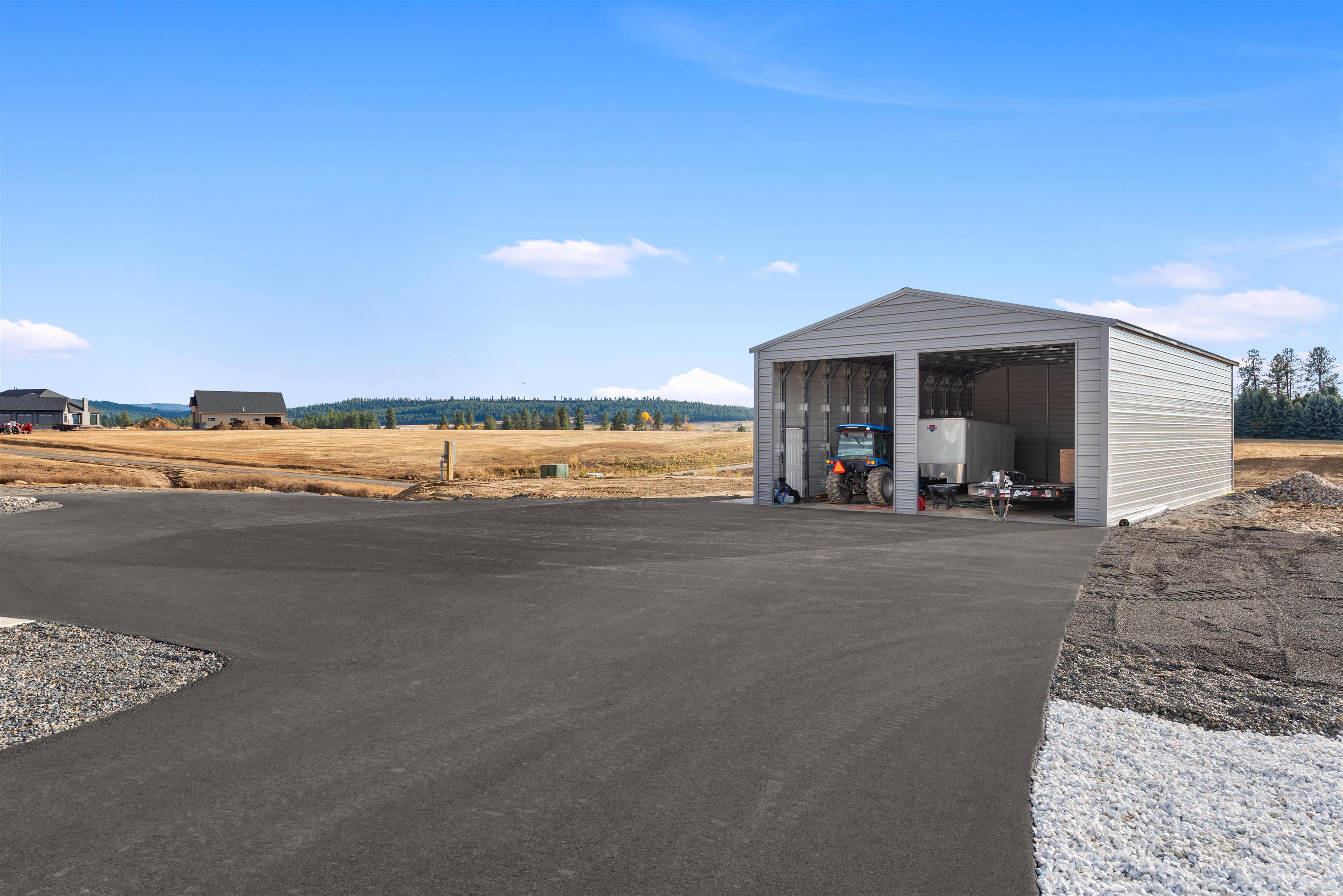 13790 North Bruce Road Mead, WA 99021 - Photo 11 of 44