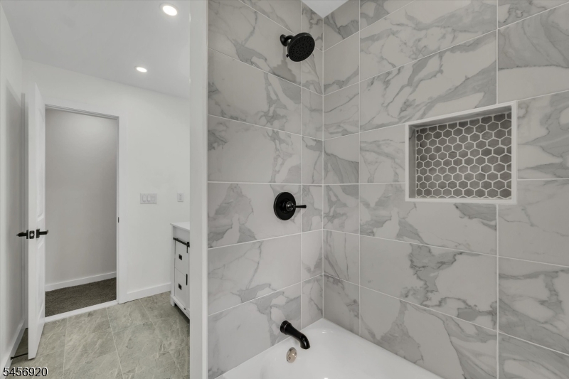 6 Mitchell Road Parsippany, NJ 07054 - Photo 24 of 29 Gallery Image 24