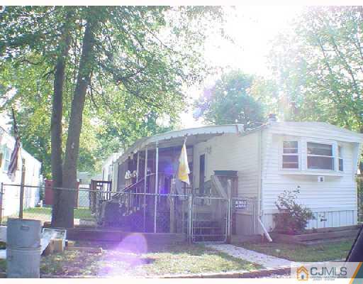 17 Robin Road, Unit 17 Monmouth Junction, NJ 08852 - Photo 1 of 1 Gallery Image 1