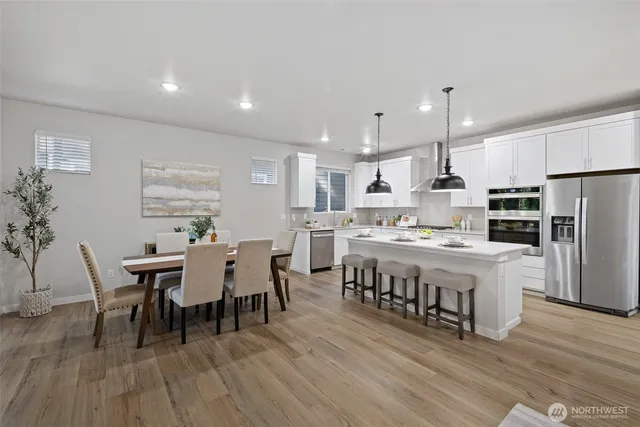 $715,000 | 17511 Southeast 254th Street, Covington, WA 98042