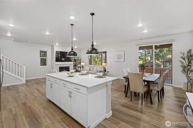 $715,000 | 17511 Southeast 254th Street, Covington, WA 98042