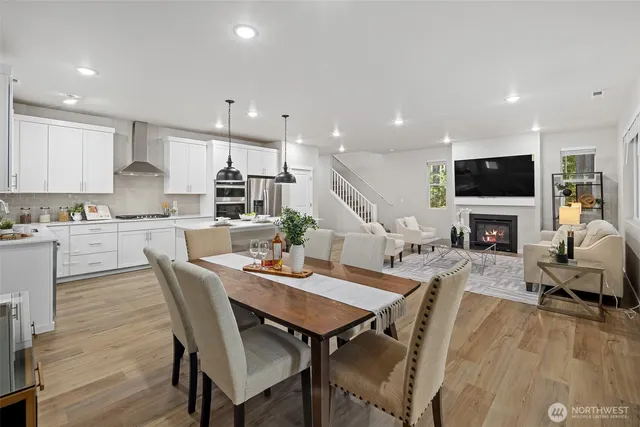 $715,000 | 17511 Southeast 254th Street, Covington, WA 98042