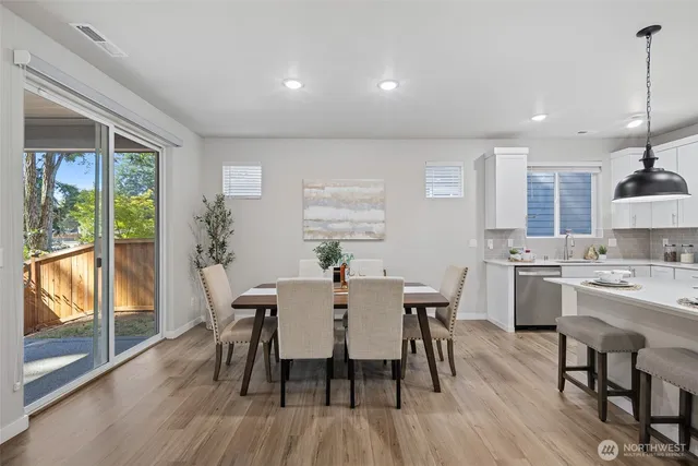 $715,000 | 17511 Southeast 254th Street, Covington, WA 98042