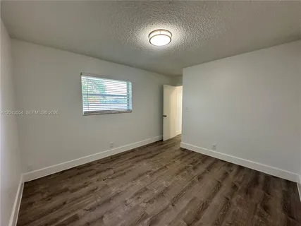 $1,695 | 2500 Johnson Street, Unit 19, Hollywood, FL 33020