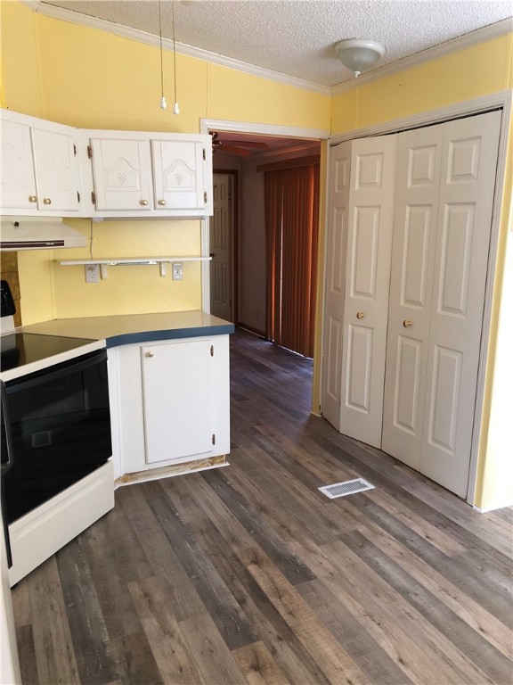 341 Dickard Road Seneca, SC 29672 - Photo 8 of 24 Gallery Image 8