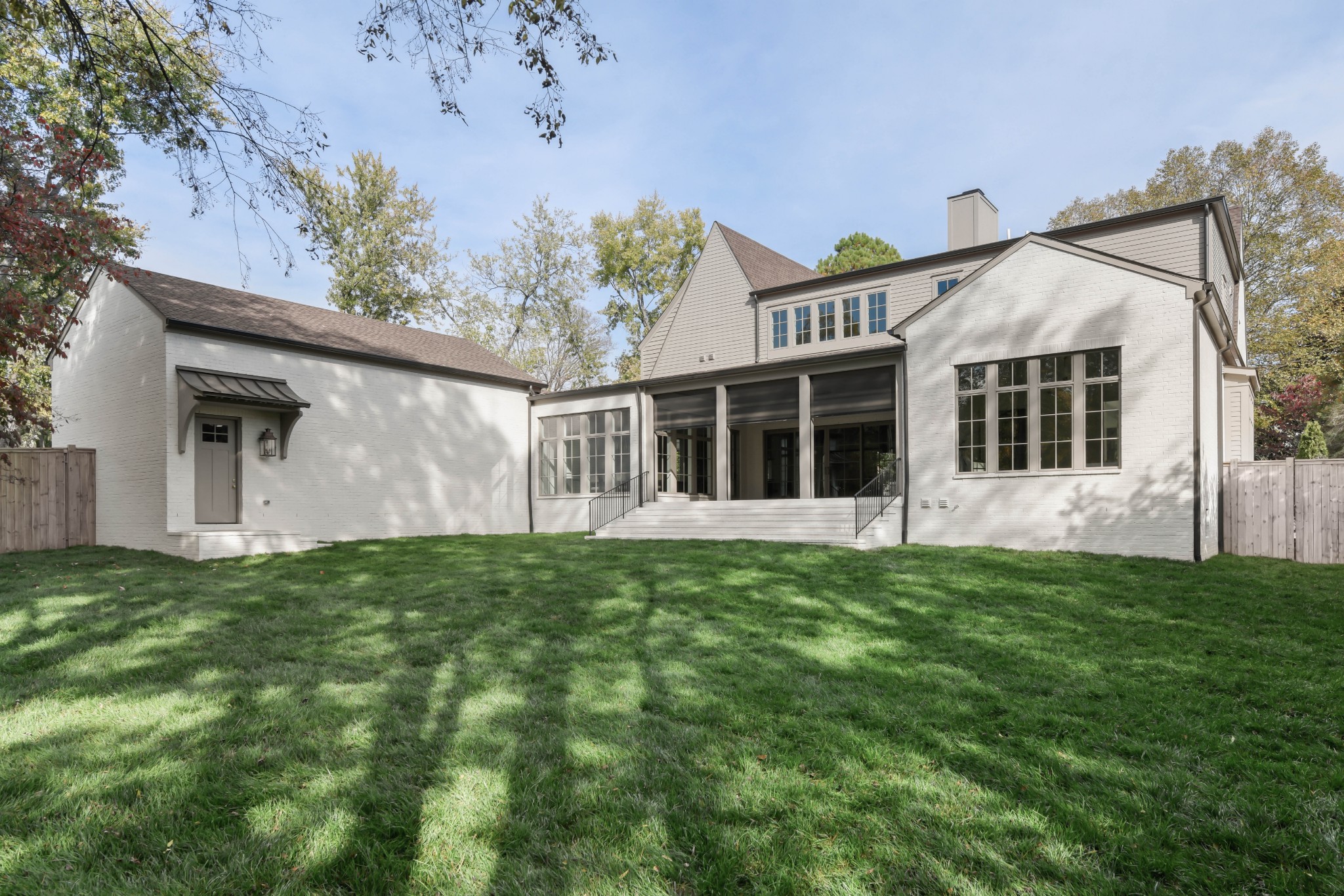 4001 Vailwood Drive Nashville, TN 37215 - Photo 23 of 25 a house view with a garden space