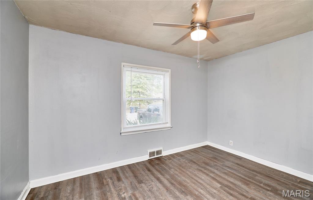 9116 Jordan Street St. Louis, MO 63137 - Photo 13 of 14