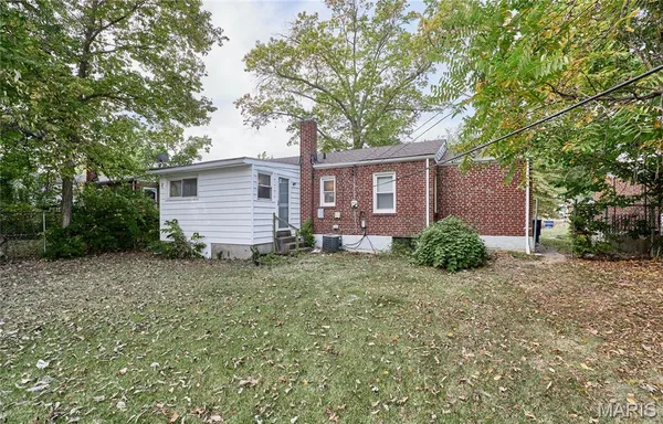 $99,900 | 9116 Jordan Street, St. Louis, MO 63137