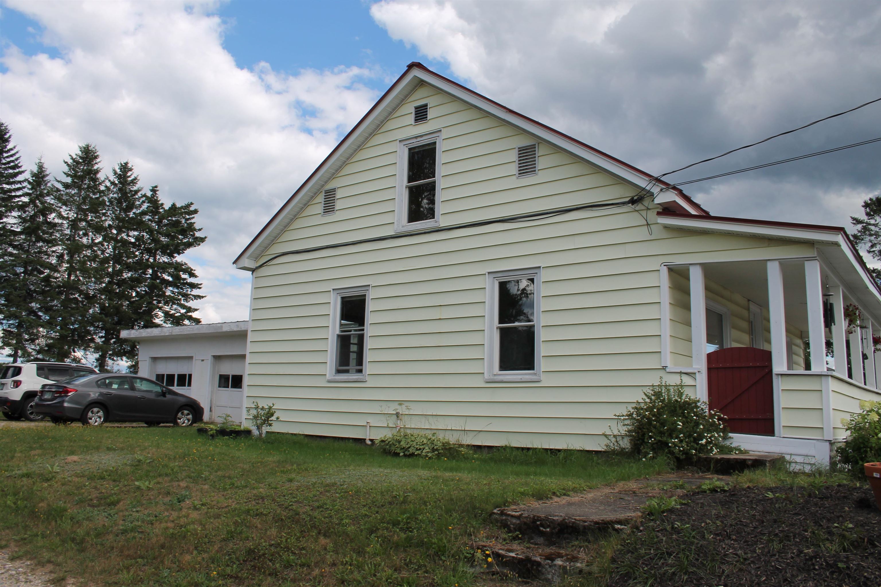 726 Milan Road Milan, NH 03588 - Photo 2 of 31