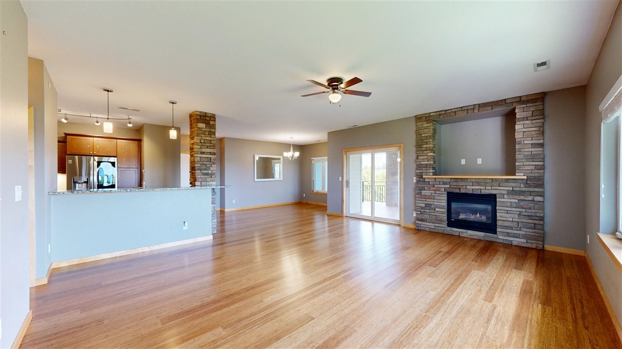 1092 Walnut Avenue, Unit 321 BLDG E Riverside, IA 52327 - Photo 20 of 51 Gallery Image 20