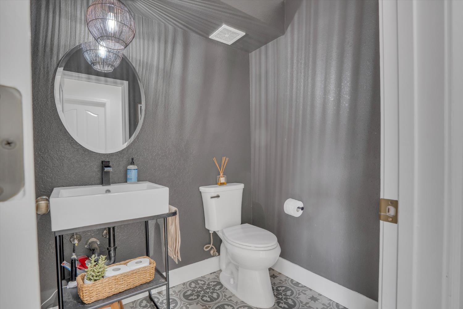 710 Vermeulen Drive Ripon, CA 95366 - Photo 27 of 46