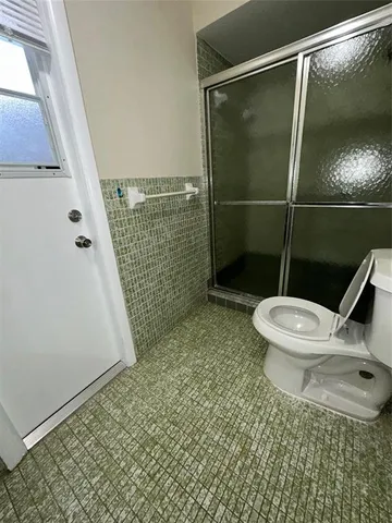 $1,250,000 | 10800 Southwest 40th Court, Davie, FL 33328