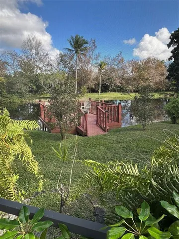 $1,250,000 | 10800 Southwest 40th Court, Davie, FL 33328