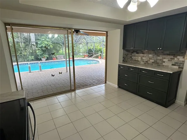 $1,250,000 | 10800 Southwest 40th Court, Davie, FL 33328