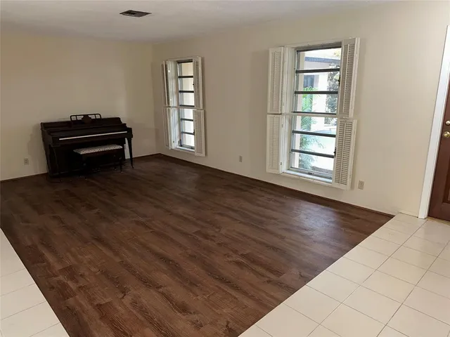 $1,250,000 | 10800 Southwest 40th Court, Davie, FL 33328