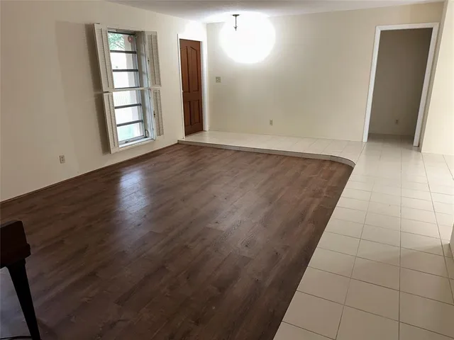 $1,250,000 | 10800 Southwest 40th Court, Davie, FL 33328