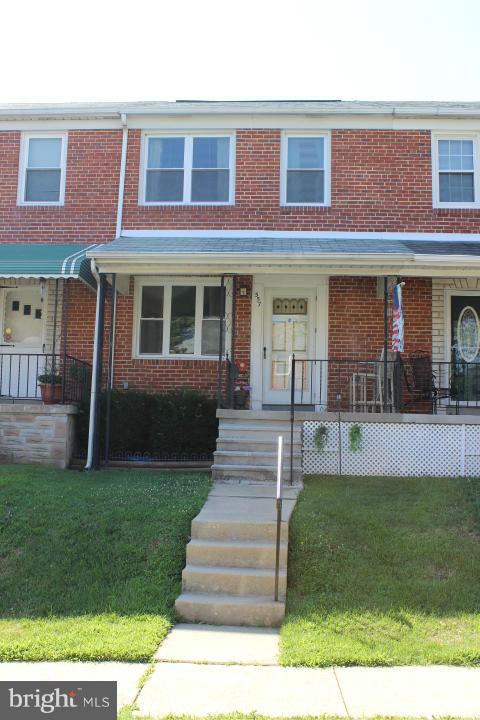 557 Welbrook Road Baltimore, MD 21221 - Photo 2 of 16 Exterior (Front)