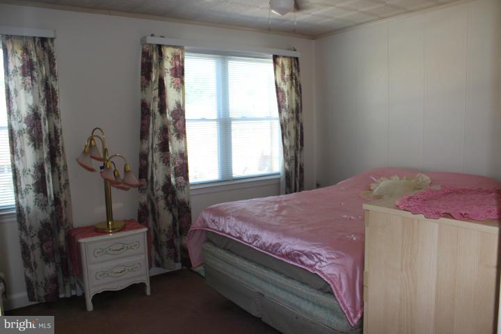 557 Welbrook Road Baltimore, MD 21221 - Photo 9 of 16 Bedroom #1