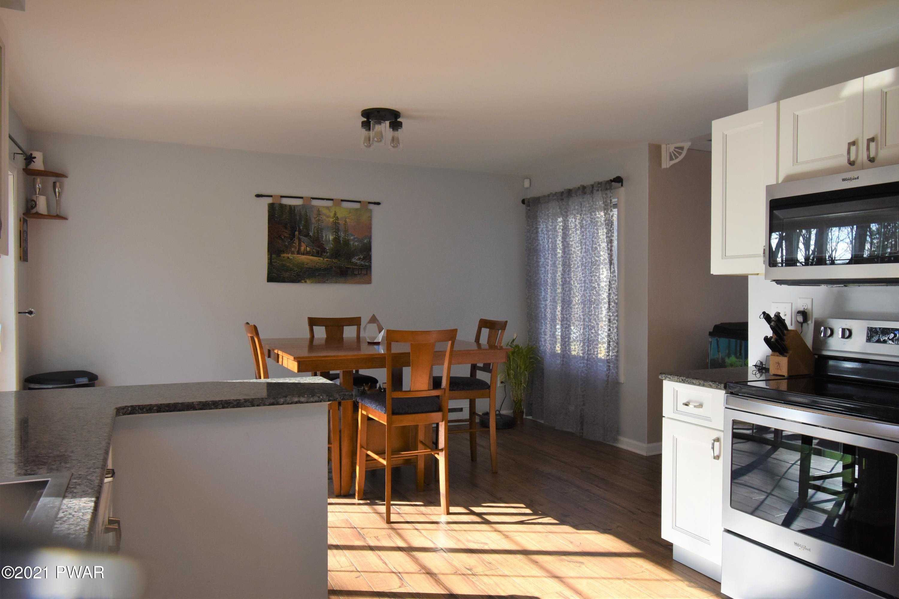 244 Fox Road Dingmans Ferry, PA 18328 - Photo 13 of 31