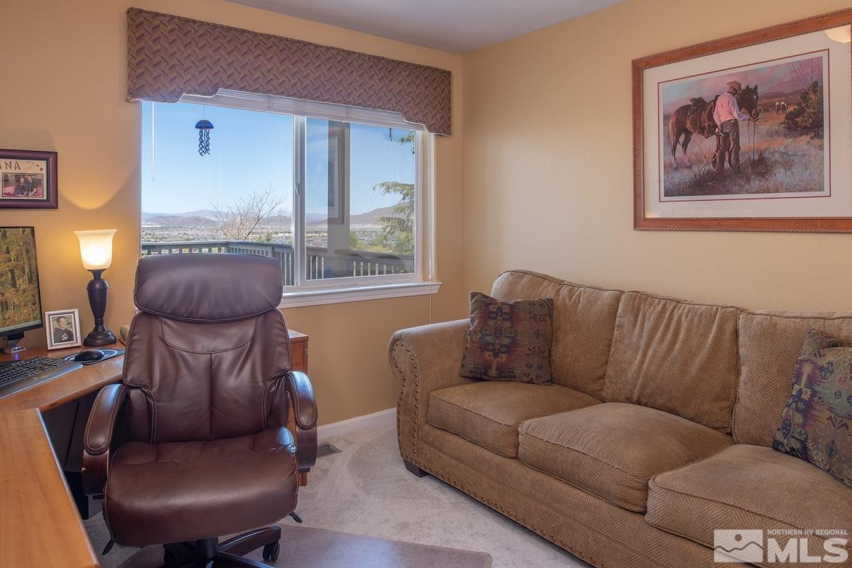 1415 Sioux Trail Reno, NV 89521 - Photo 30 of 40 a living room with furniture and a large window