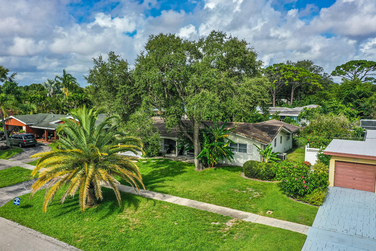 229 Southwest 7th Avenue Boca Raton, FL 33486 - Photo 22 of 32 022-229Southwest7thAvenue-BocaRaton-FL-3