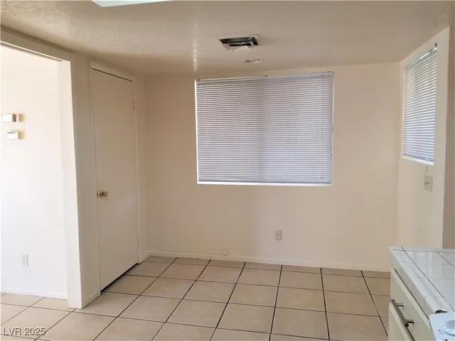 $2,500 | 5465 West Meranto Avenue, Las Vegas, NV 89139