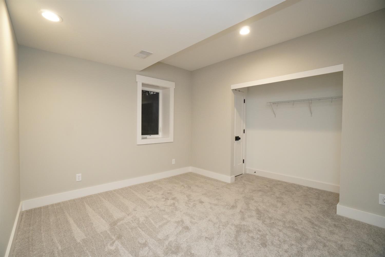 9700 Ridgeway Avenue Blue Ash, OH 45242 - Photo 35 of 47 Gallery Image 35