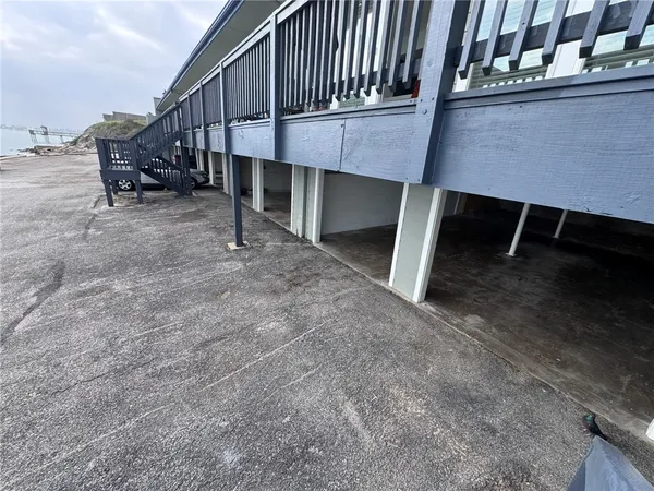 $1,600 | 3402 Ocean Drive, Unit 32, Corpus Christi, TX 78411
