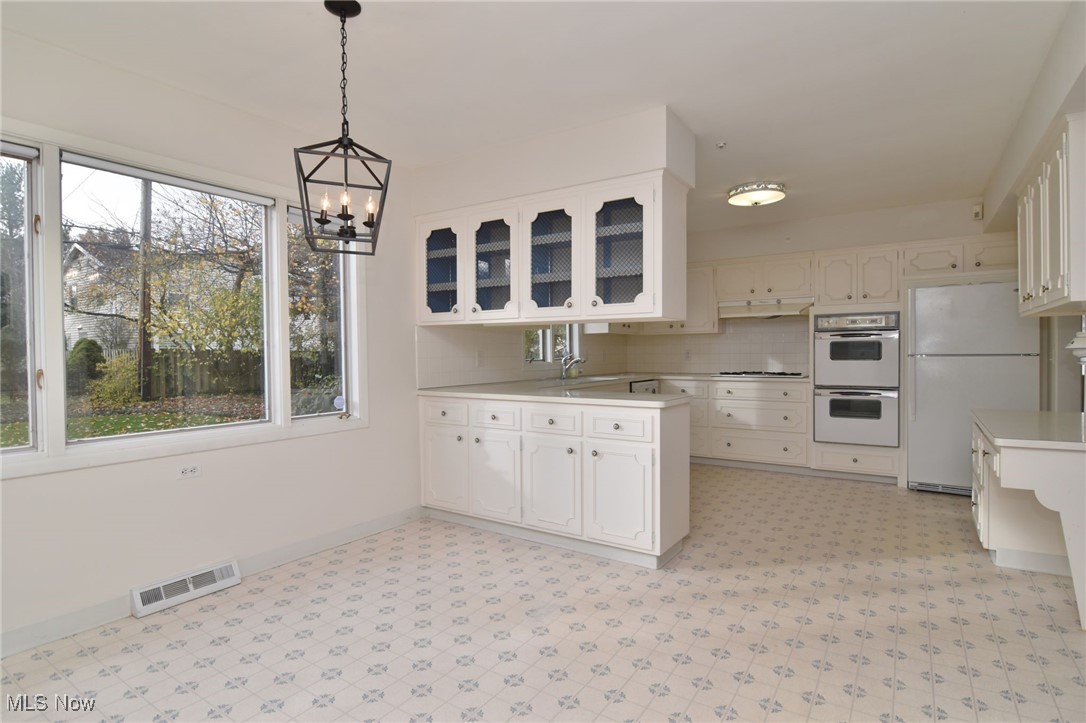 24806 Duffield Road Beachwood, OH 44122 - Photo 10 of 35 Gallery Image 10
