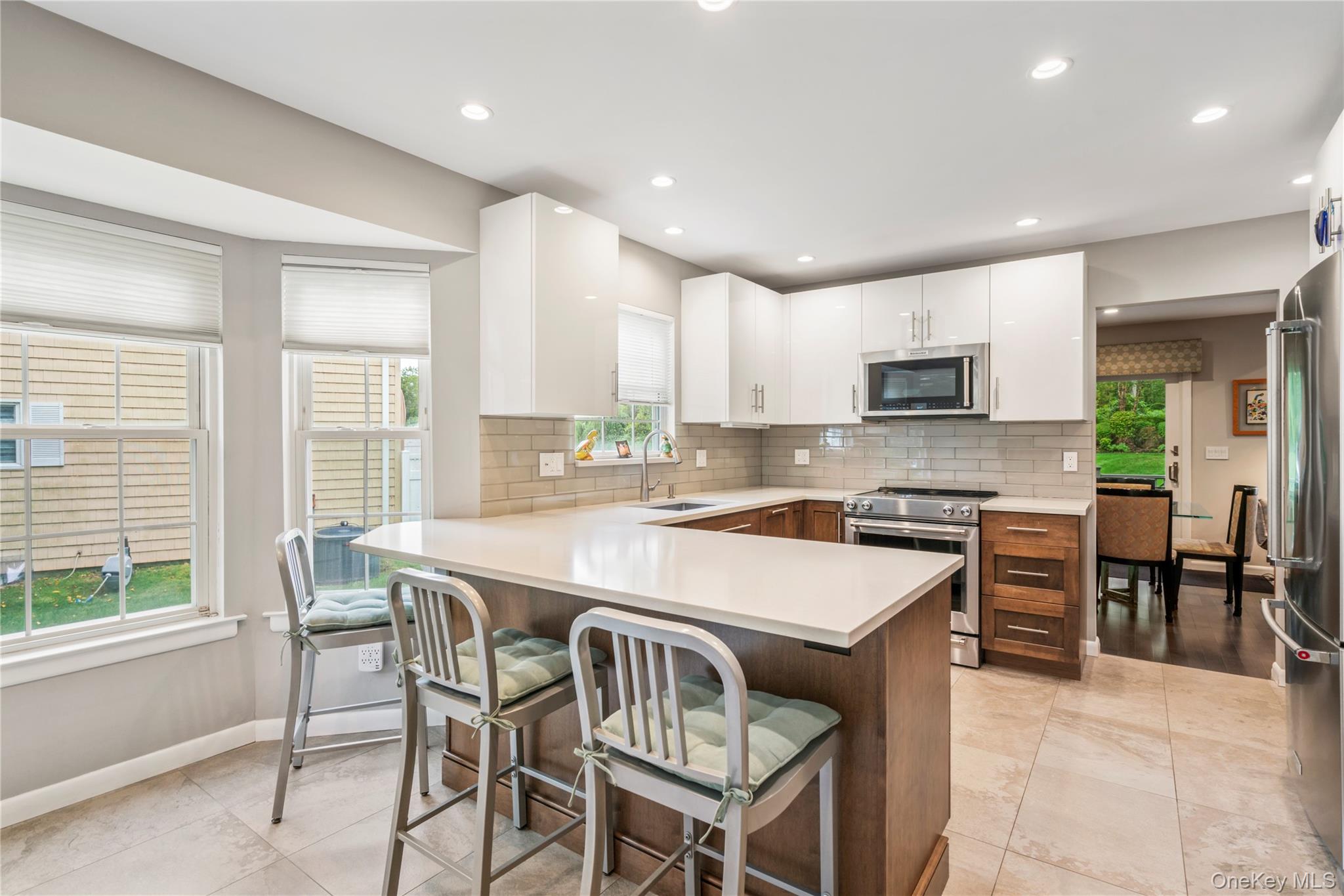 154 Hidden Ridge Drive Syosset, NY 11791 - Photo 8 of 34