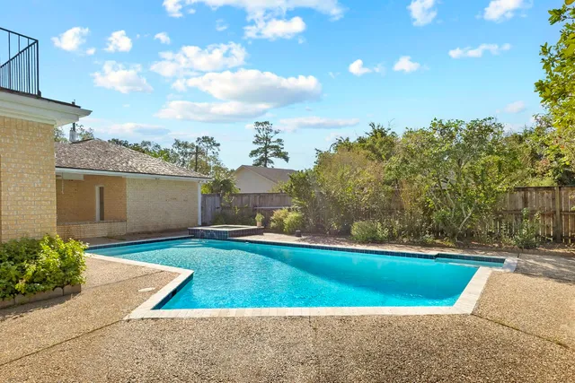 $580,000 | 4495 Thomas Lane, Beaumont, TX 77706