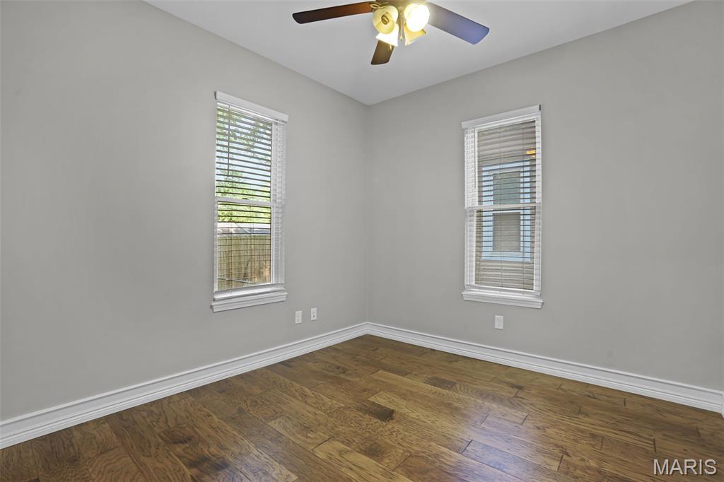 927 Troy Road Edwardsville, IL 62025 - Photo 15 of 27