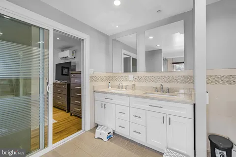 $530,000 | 1007 Stonewood Road, Wilmington, DE 19810