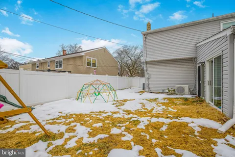 $530,000 | 1007 Stonewood Road, Wilmington, DE 19810