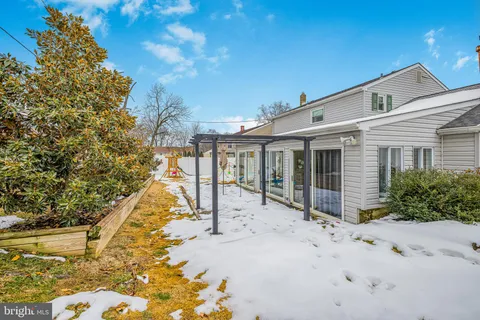 $530,000 | 1007 Stonewood Road, Wilmington, DE 19810