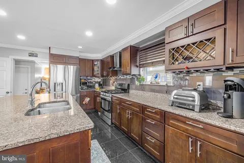 $530,000 | 1007 Stonewood Road, Wilmington, DE 19810