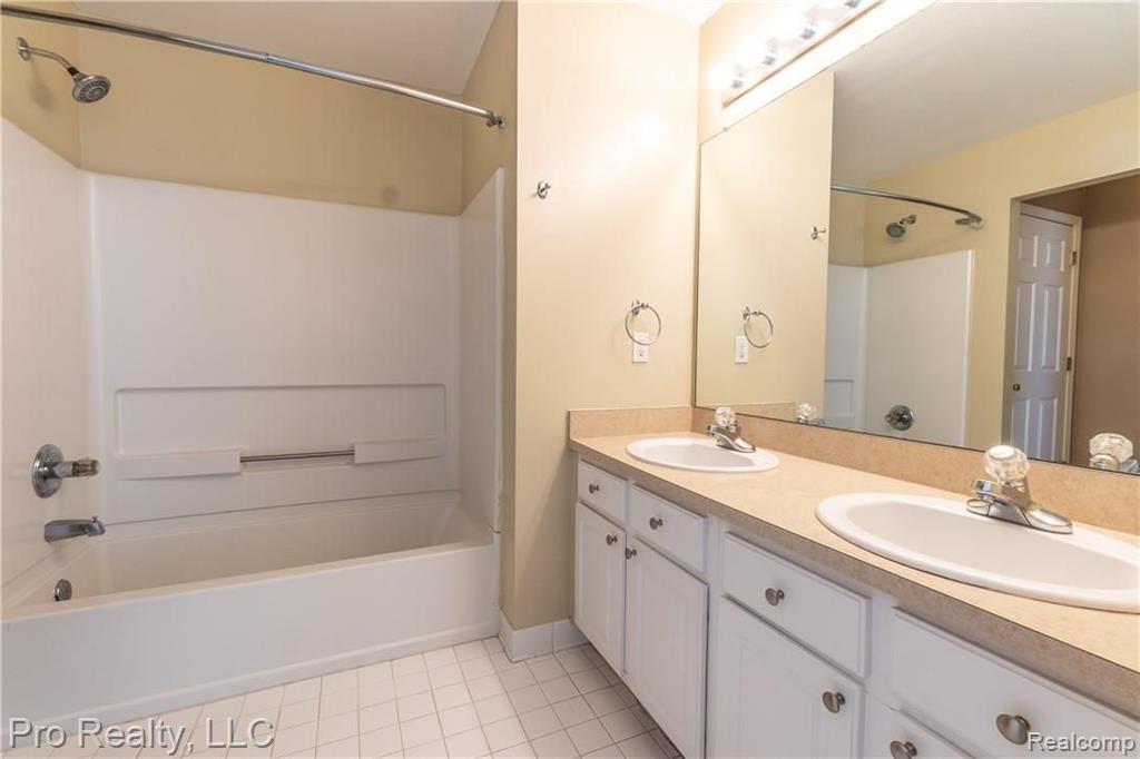 43805 Cherry Grove Road Canton, MI 48188 - Photo 18 of 23