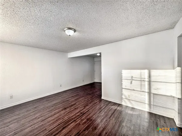 $825 | 742 Martindale Road, San Marcos, TX 78666