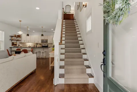$549,000 | 1404 C Lischey Avenue, Nashville, TN 37207