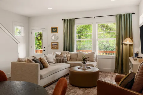 $549,000 | 1404 C Lischey Avenue, Nashville, TN 37207