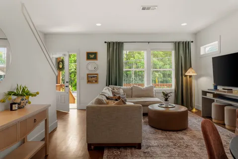 $549,000 | 1404 C Lischey Avenue, Nashville, TN 37207