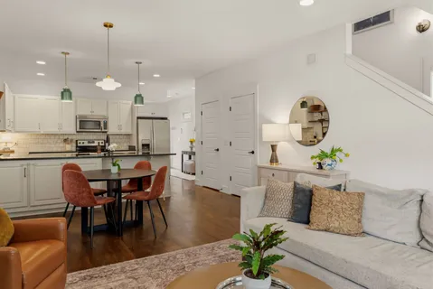 $549,000 | 1404 C Lischey Avenue, Nashville, TN 37207