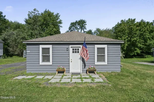 $229,900 | 6959 Fuller Station Road, Guilderland, NY 12303
