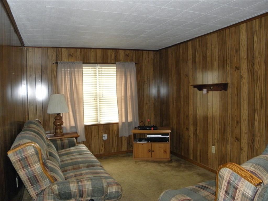 3721 Bakerstown Road Gibsonia, PA 15044 - Photo 4 of 25 Gallery Image 4