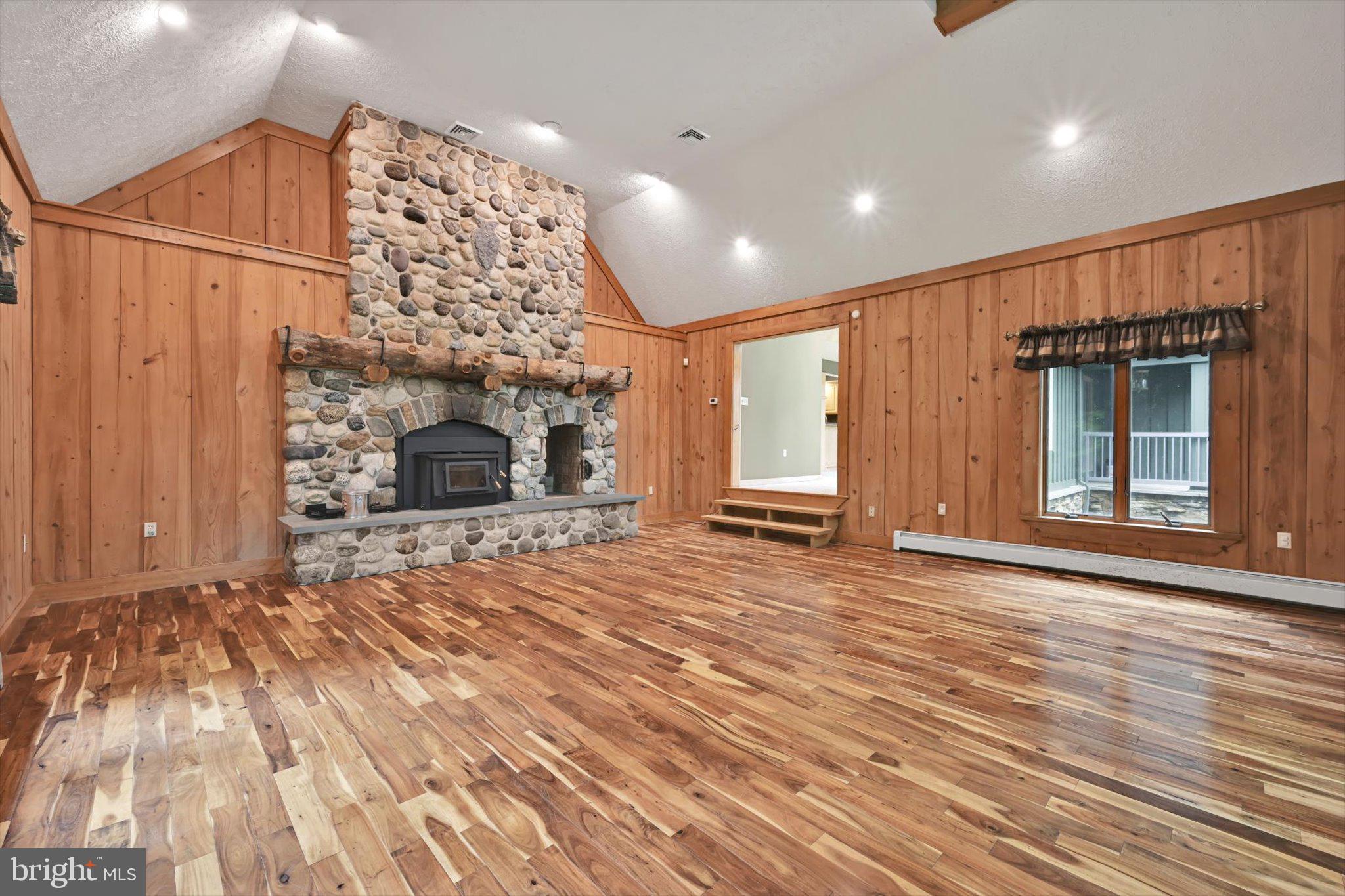 376 H T Y Road Kunkletown, PA 18058 - Photo 24 of 93