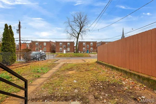 $1,350 | 2616 Oregon Avenue, St. Louis, MO 63118